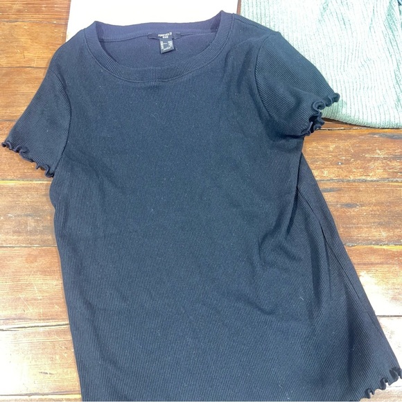 Colorful back to school Clothing Bundle 10/12 - Picture 2 of 11